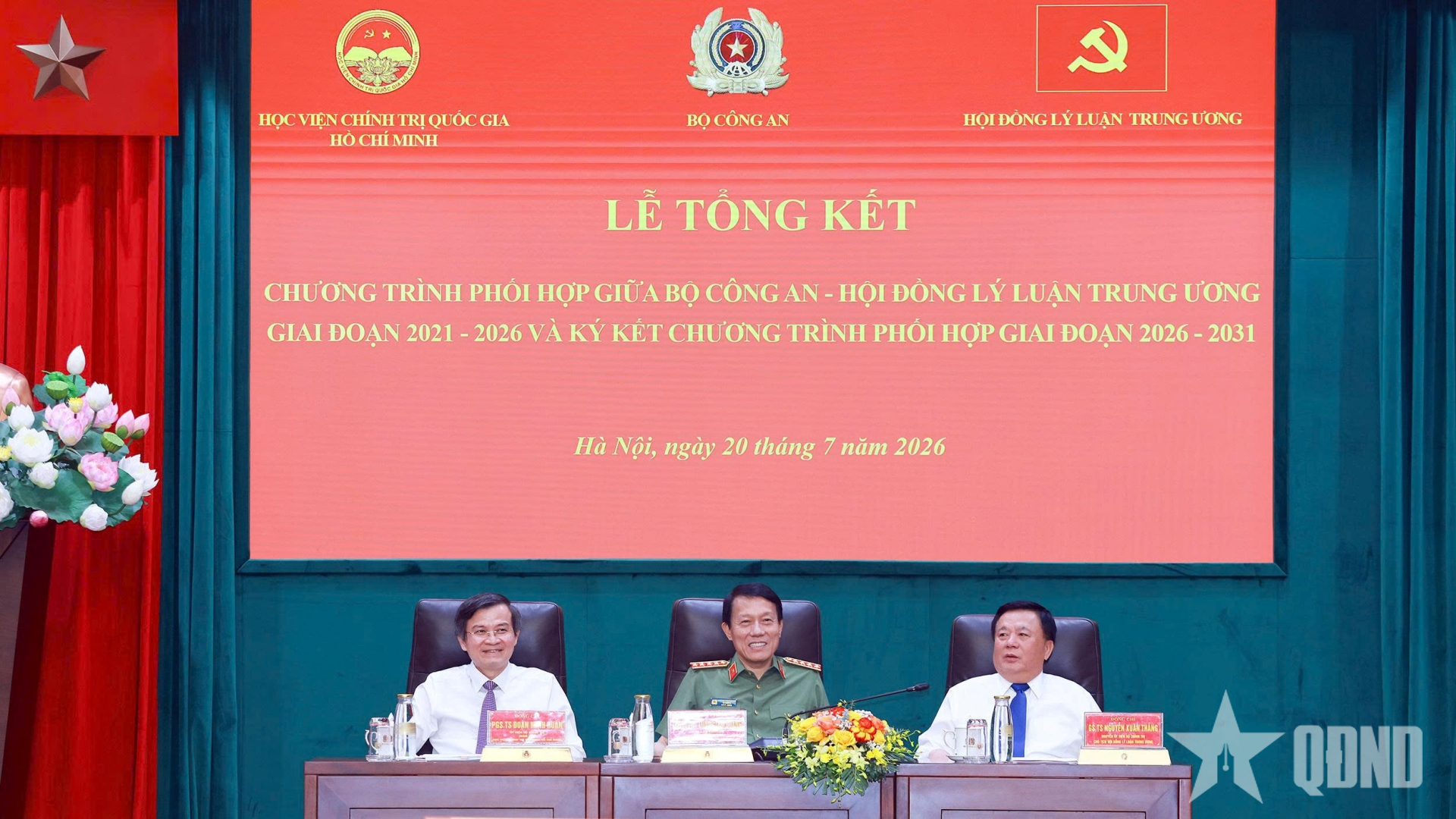 Gắn nghiên cứu lý luận chính trị với thực tiễn bảo vệ an ninh quốc gia